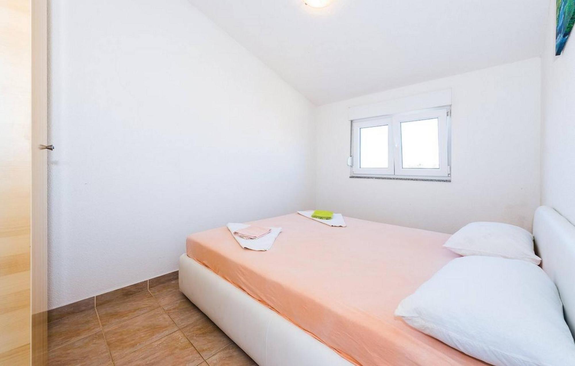 S&G Leko Apartmani Rogoznica Exterior photo